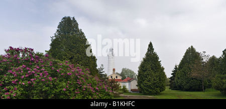 Panorama di Cana Island Lighthouse sul Lago Michigan e cancellazione di nebbia Door County Wisconsin Foto Stock