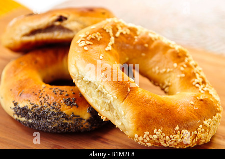 Freschi assortiti stile di Montreal bagels close up Foto Stock