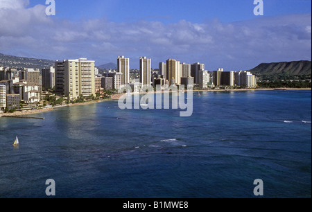 Una vista della spiaggia di Waikiki dall'aria Foto Stock