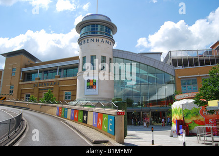 Festival Place Shopping Center, Basingstoke, Hampshire, Inghilterra, Regno Unito Foto Stock