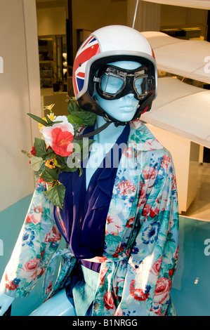 Londra Inghilterra Selfridge Oxford street abiti abito degno di designer di moda fashion Foto Stock