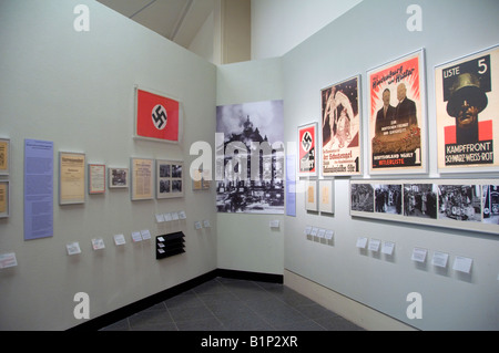 In mostra a il DHM Deutsches Historisches Museum Zeughaus Museo Storico Tedesco nel quartiere Mitte di Berlino Germania Foto Stock