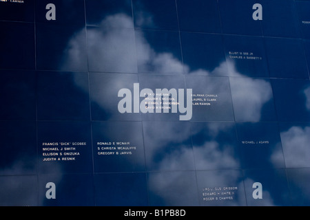 Astronauta specchio spaziale Memorial presso la John F Kennedy Space Center di Cape Canaveral Florida Foto Stock