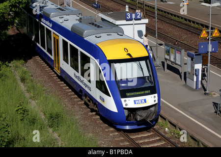 Harzelbe Express, pelucchi tipo 2 unità multiple a stazione di Vienenburg Montagne Harz, Sassonia, Sassonia-Anhalt, Germania, Deutschland Foto Stock