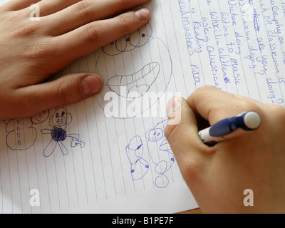 Studente nella classe di lingua Foto Stock