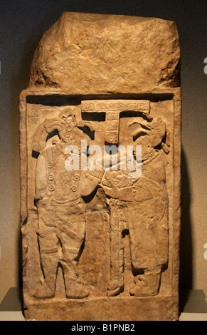 Architrave 26, Glifo maya di Yaxchilan, Chiapas nel Museo Nazionale di Antropologia e il parco Chapultepec, Città del Messico Foto Stock