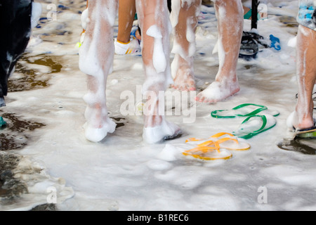 Festival dell'acqua per celebrare il nuovo anno per le popolazioni Thai in aprile, il Songkran, Chiang Mai, Thailandia, Asia Foto Stock