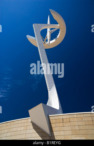 Torre Telefónica o Montjuic torre sul terreno olimpico, Montjuic, Barcellona, Spagna, Europa Foto Stock