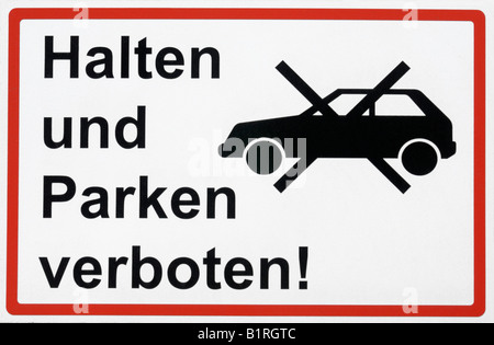Nessun arresto o simbolo di parcheggio Foto Stock