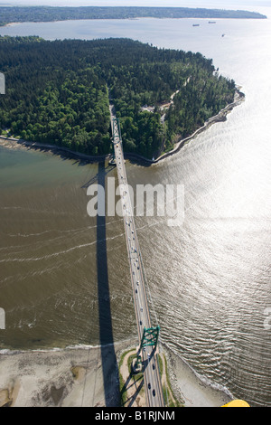 Ponte Lions Gate da Stanley Park verso North Vancouver, Vancouver, British Columbia, Canada, America del Nord Foto Stock