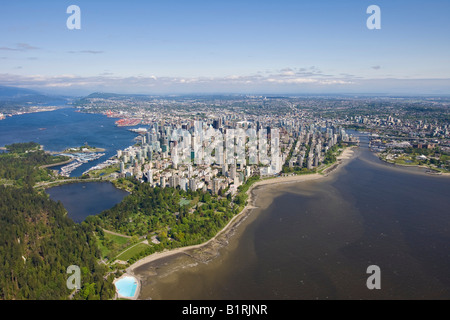 Stanley Park e la skyline di Vancouver, British Columbia, Canada, America del Nord Foto Stock