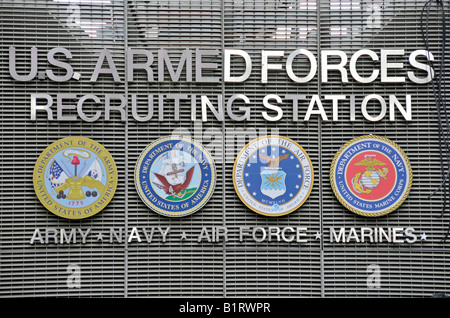 Forze armate USA il reclutamento Station, Times Square Manhattan, New York City, Stati Uniti d'America Foto Stock