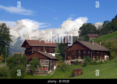 Bschlabs villaggio di montagna, valle Bschlabertal, Ausserfern, Tirolo, Austria, Europa Foto Stock