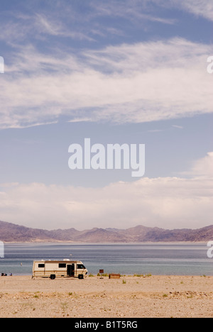 RV a Lake Mead National Recreation Area Nevada USA Foto Stock