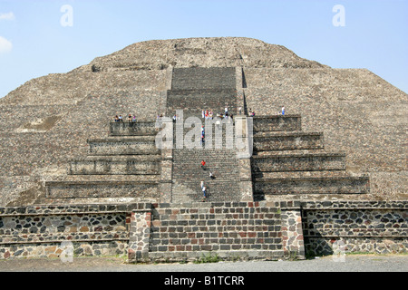La Piramide della Luna, Plaza della luna, Teotihuacan, Messico Foto Stock