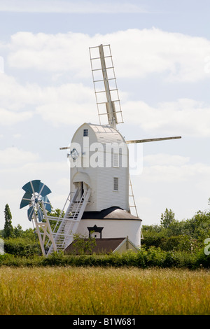 Storicamente importante Saxtead Green Post Mill Suffolk Foto Stock