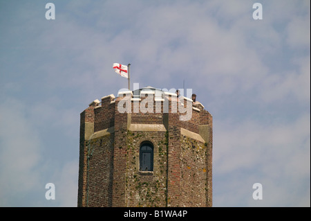 Trinity House costruito il 86ft Naze ottagonale Torre nel 1720 come un marchio di navigazione alla spedizione di aiuto Foto Stock