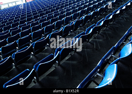 Oxford United Football Club stand posti a sedere Foto Stock