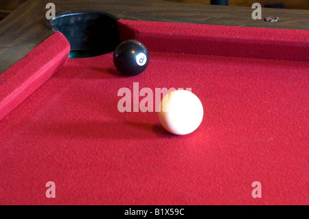 Piscina sfere sul tavolo da biliardo Foto Stock