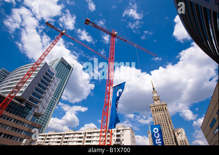 Costruzione di un nuovo complesso commerciale e residenziale Varsavia POLONIA Foto Stock