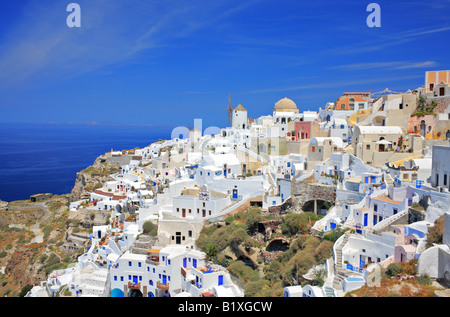 Villaggio di Oia sull isola di Santorini Foto Stock