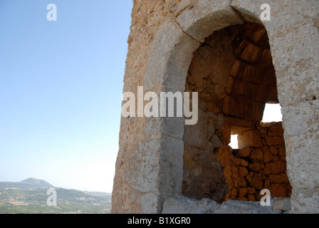 Il mulino a vento abbandonato su La Plana, Javea / Xabia, Provincia di Alicante, Comunidad Valenciana, Spagna Foto Stock