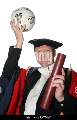Ex Rangers e Scozia responsabile Alex Mcleish ha ottenuto la laurea honoris causa di dottore honoris causa presso l'Università di Aberdeen Foto Stock