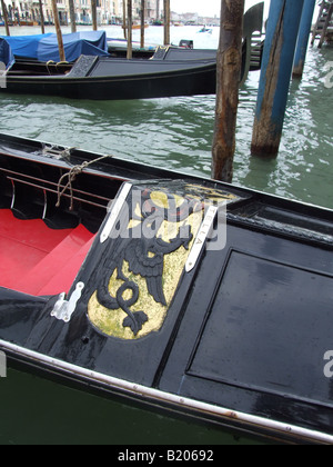 Dettaglio della gondola a Venezia, Italia Foto Stock