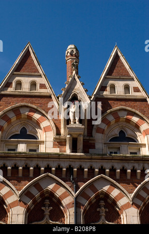 L'elefante sale da tè in Sunderland city centre. Le camere sono situate su un angolo della Fawcett Street e High Street West. Foto Stock