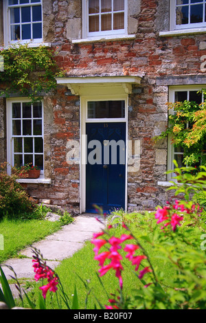 Il percorso e la porta anteriore Vicari vicino Wells Somerset REGNO UNITO Foto Stock