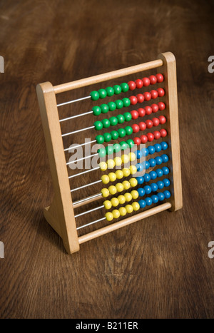 Abacus shot sul pianale in legno Foto Stock