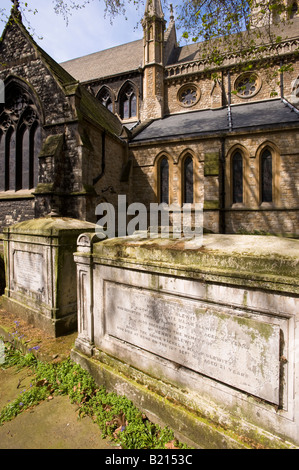 Cimitero di St Mary Abbots Chiesa Kensington London W8, Regno Unito Foto Stock