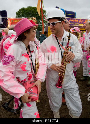 Il Ambling Brass Band festival di Glastonbury Pilton Somerest UK Europa Foto Stock