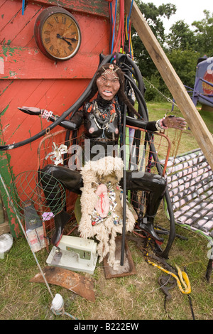 La scultura al cestino città del festival di Glastonbury 2008 Foto Stock