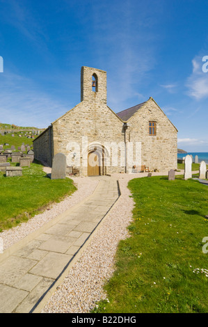 St Hywyns chiesa e cimitero nel villaggio di Aberdaron o Lleyn Peninsula Llyn Gwynedd il Nord del Galles GB UK EU Europe Foto Stock