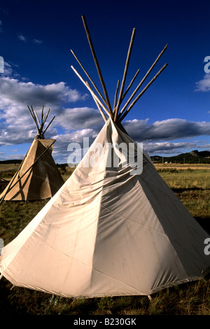 Teepees sul paesaggio, Mt Rushmore monumento nazionale, il Dakota del Sud, STATI UNITI D'AMERICA Foto Stock