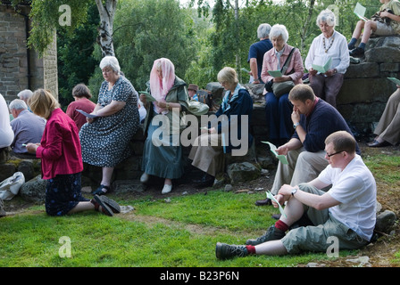 Padley Chapel Padley Martyrs Annual Roman Catholic Pilgrimage Padley Grindleford Derbyshire UK 2008 2000s UK HOMER SYKES Foto Stock