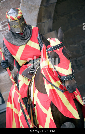 I Cavalieri di Royal Inghilterra, giostre a Fort George, Invernesshire, Scotland Regno Unito Foto Stock