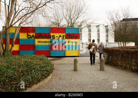 Ingresso del Bauhaus Archive (design museum), Berlino, Germania Foto Stock