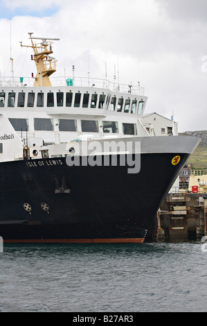 Caledonian MacBrayne traghetti, l'isola di Lewis in Ullapool Harbour Foto Stock