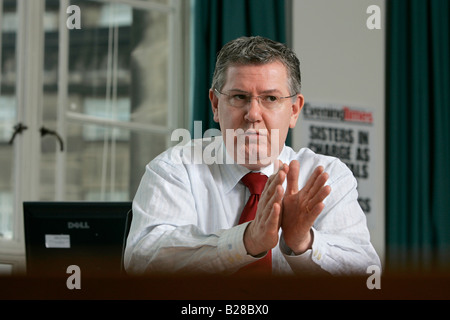 ANDY KERR MSP PER EAST KILBRIDE ed ex ministro per la salute preferito per riuscire WENDY ALEXANDER COME IL LEADER DELLA SCOTTIS Foto Stock