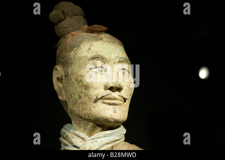 Tre colorate Guerriero di terracotta in mostra al Museo Storico di Shaanxi Xian Cina Foto Stock