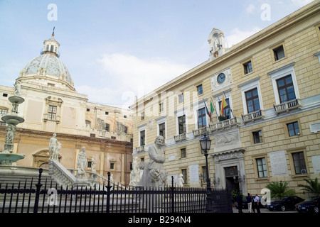 Fontana Pretoria Palermo Sicilia Data 28 05 2008 Ref ZB693 114318 0082 credito obbligatoria World Pictures Photoshot Foto Stock