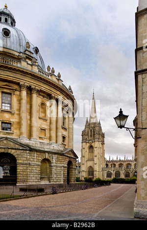 La Radcliffe Camera edificio in Oxford in Gran Bretagna. Una parte della biblioteca Bodleian Library e dell'Università di Oxford Foto Stock