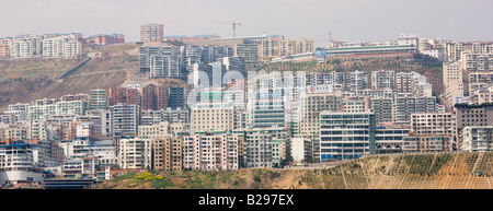 Nuova città costruita per ri home cinese europee come parte della diga delle Tre Gole progetto sul Fiume Yangtze in Cina Foto Stock