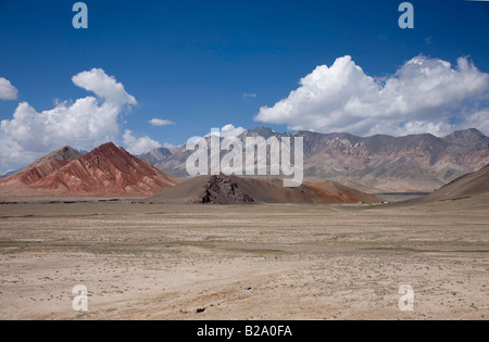 Via della seta Cina Xinjiang Provence Tien Shan montagne o sulle montagne celesti Foto Stock