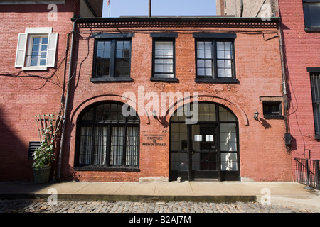 NYU Istituto di Studi Francesi Washington Mews Greenwich Village di New York City Foto Stock