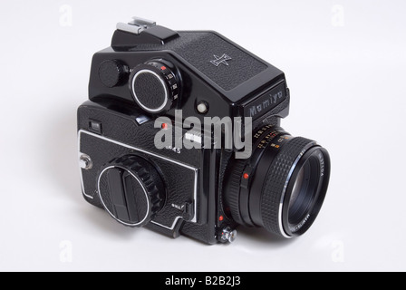 Mamiya M645 Medio Formato fotocamera a pellicola con standard di 80mm lente collegabile Foto Stock