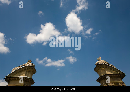 Le figure sulla parte interna, ingresso Castello di Nordkirchen, noto come 'Vestfaliano Versailles', builder arcivescovo di Plettenburg, essere Foto Stock