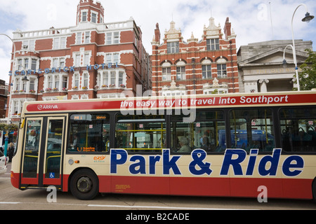 Il park and ride single decker bus in città. Southport Merseyside England Regno Unito Foto Stock